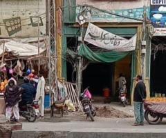 Main Road Shah Alam,Commercial shop-Double story(with Zameen)For Sale
